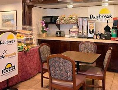 دز این ماریتا-اتلانتا-دلک راد