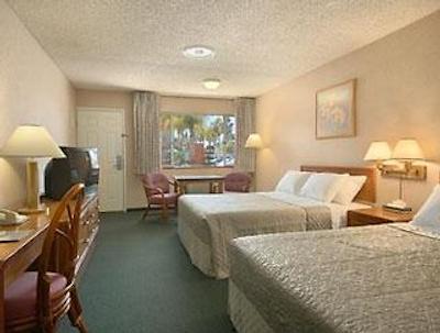 دز این سان دیگو آیرپرت کنونشن سنتر/هاربر ویو