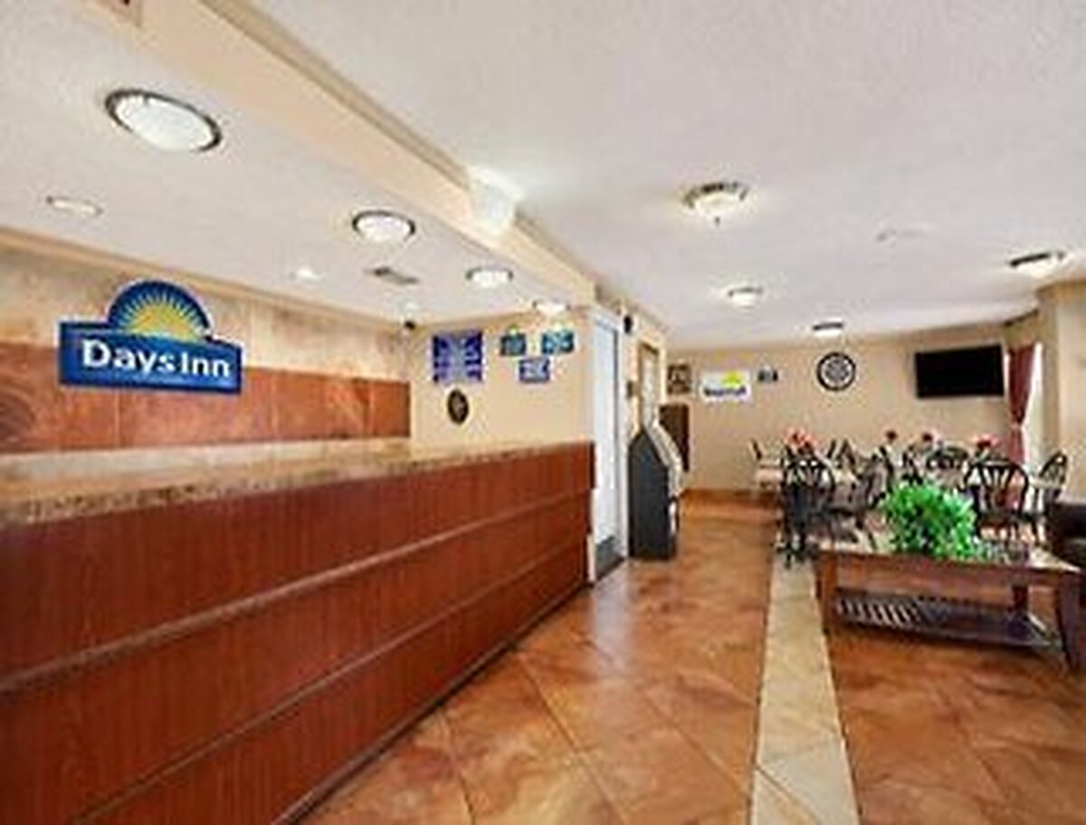 دز این بای ویندهام اُرلاندو دونتون