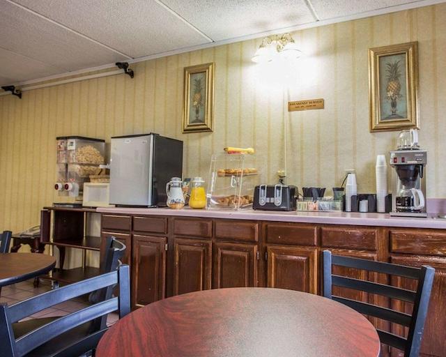 اکنو لج این اند سویتز