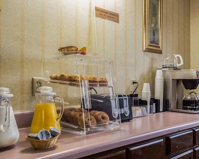 اکنو لج این اند سویتز