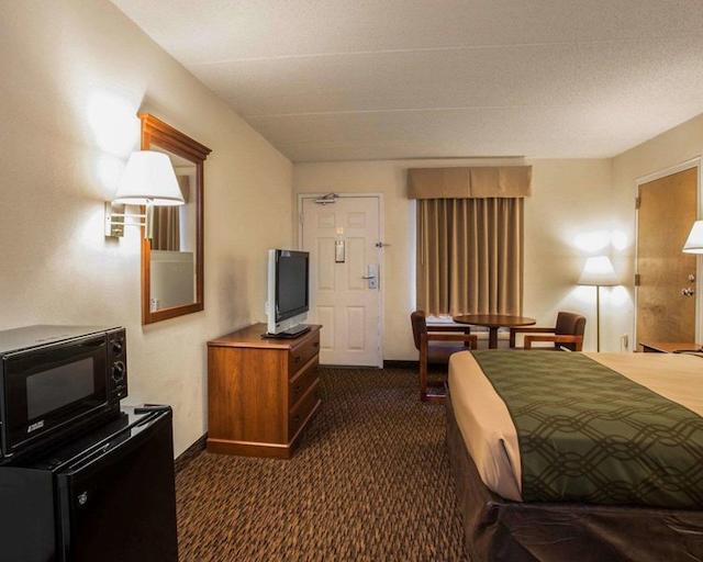 اکنو لج این اند سویتز