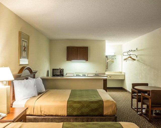 اکنو لج این اند سویتز