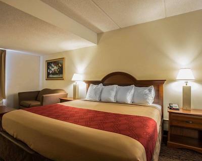 اکنو لج این اند سویتز