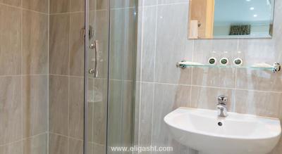 بیزواتر این