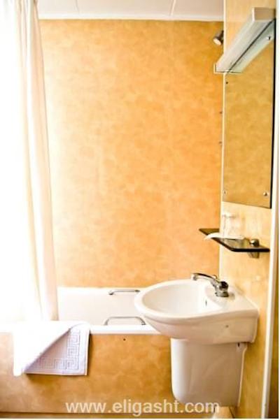 بیزواتر این