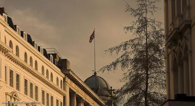 بیزواتر این