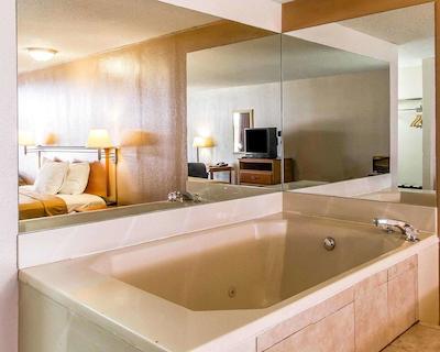 اکنو لج این اند سویتز بریکتون