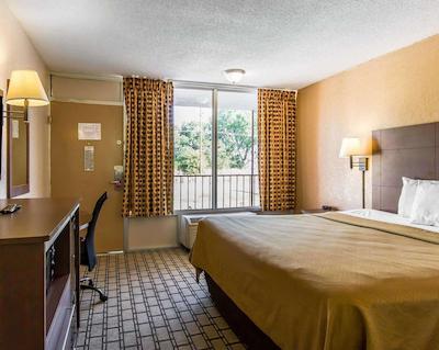 اکنو لج این اند سویتز بریکتون