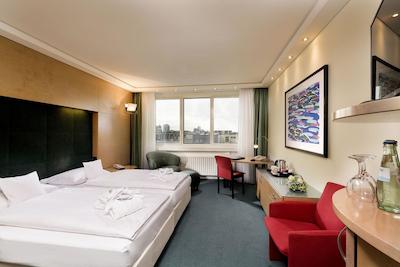 ماریتیم پرارت هتل برلین