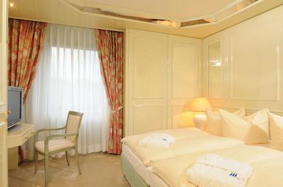 ماریتیم هتل اند کنگرز سنتروم برمن