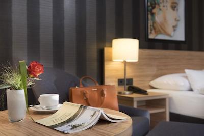 ماریتیم هتل کنیگسوینتر