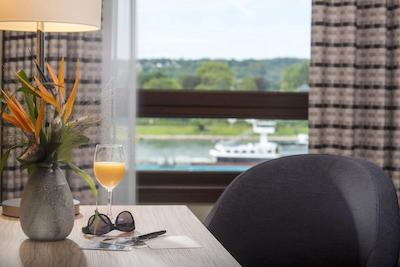 ماریتیم هتل کنیگسوینتر