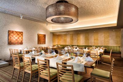 بست وسترن پرمیر پارختل باد مرجندیم