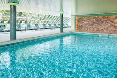 بست وسترن پرمیر پارختل باد مرجندیم