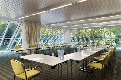 بست وسترن پرمیر پارختل باد مرجندیم