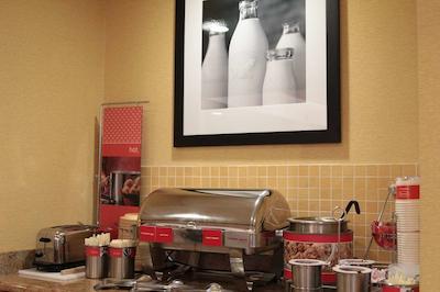 هامپتون این هامپتون-نوپرت نوز