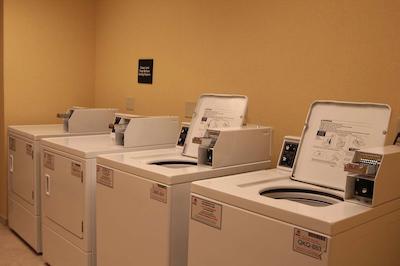 هامپتون این هامپتون-نوپرت نوز