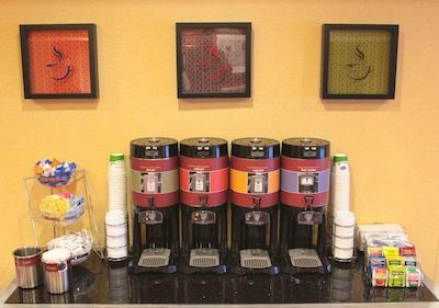 هامپتون این هامپتون-نوپرت نوز