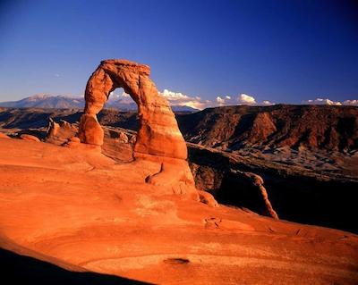 هامپتون این اند سویتز اسالت لاک سیتی آیرپرت