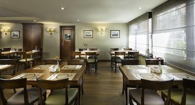 تایتانیک کامفورت شیشلی