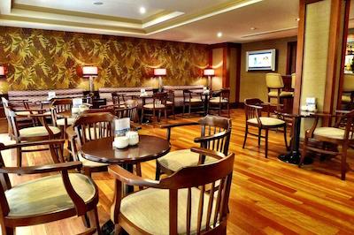 تایتانیک کامفورت شیشلی