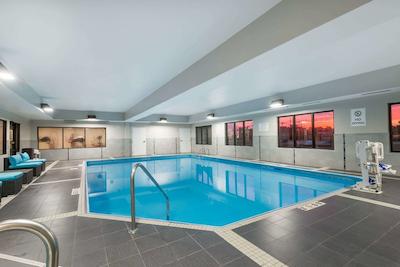 هاودرن سویتز بای ویندهام کلومبوز وست