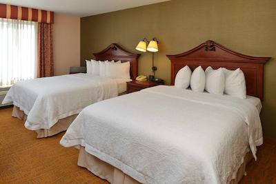 هامپتون این اند سویتز آلبوکرک کورز راد