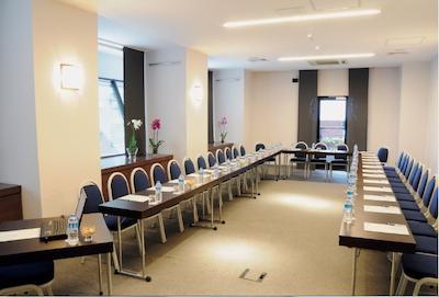 میم هتل استانبول