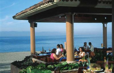 ماریت پورتو والارتا ریزرت اند اسپا