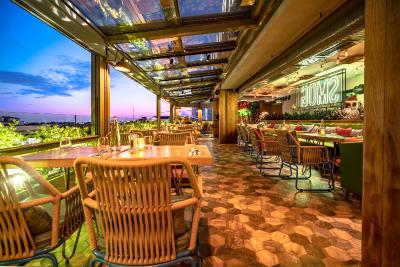 لاساگرادا هتل