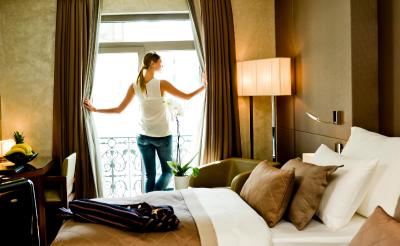 لاساگرادا هتل