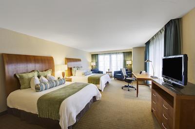 هیلتون گاردن این پرتسمود دونتون