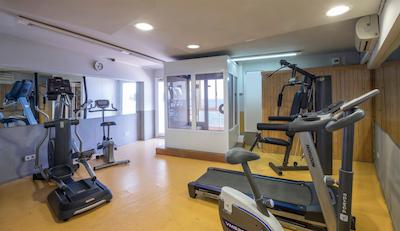 رسامار ماکسیم