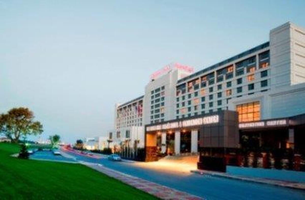 گرین پارک پندیک هتل اند کانونشن سنتر