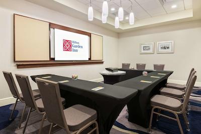 هیلتون گاردن این تامپا آیرپرت/وستشر