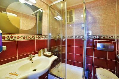 هتل گرند امین