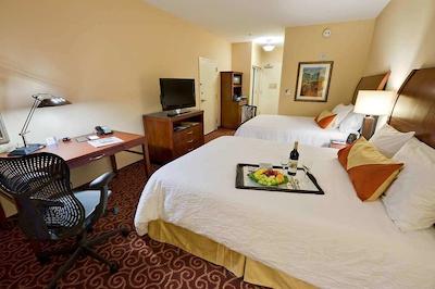 هیلتون گاردن این هوستون انرجی کریدر