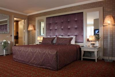 دریم هیل بیزینس دلوکس