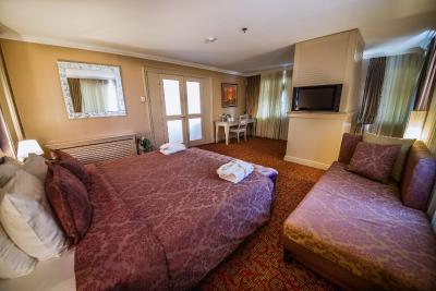 دریم هیل بیزینس دلوکس