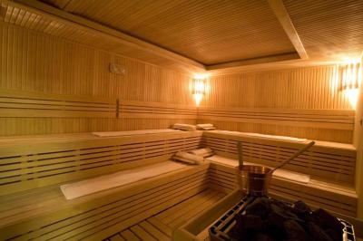 دریم هیل بیزینس دلوکس