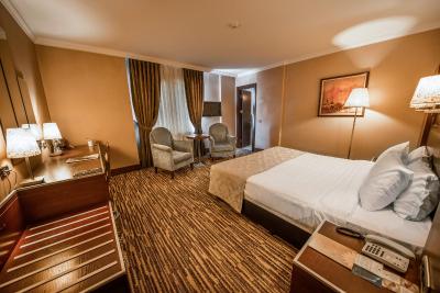 دریم هیل بیزینس دلوکس