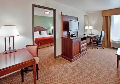 هلید این اکسپرز هتل اند سویتز چری هیلز