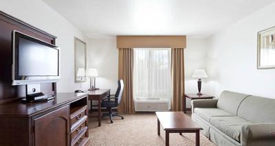 هلید این اکسپرز هتل اند سویتز چری هیلز