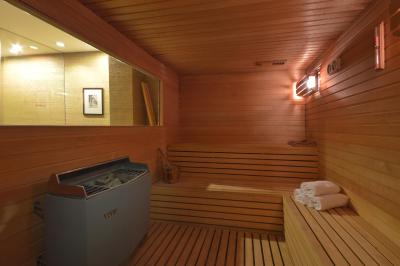 بنتلی بای ملتون هتلز