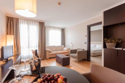 بنتلی بای ملتون هتلز