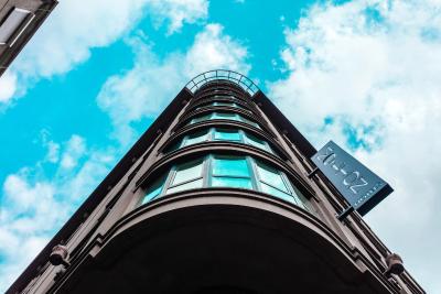 بنتلی بای ملتون هتلز