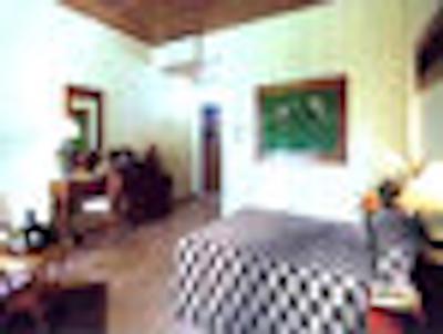 ماتاهاری تربیت