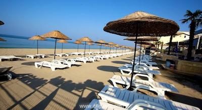 بلو ورلد هتل