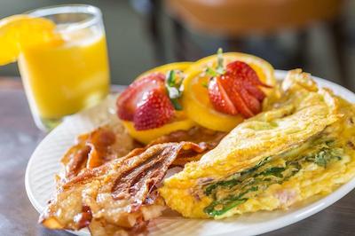 هیلتون گاردن این هامپتون کلیسوم سنترال